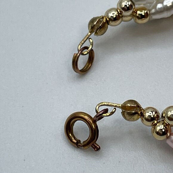 Cute Dainty White Pink Rice Pearl Beaded Gold Tone Spring Clasp Bracelet Boho - Picture 6 of 6